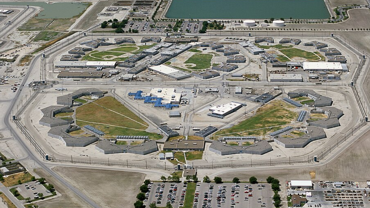 Rodney Alcala morreu por causas naturais em 24 de julho de 2021, aos 77 anos, em um hospital de Kings County (Foto: California Department of Corrections and Rehabilitation / Wikimedia Commons)