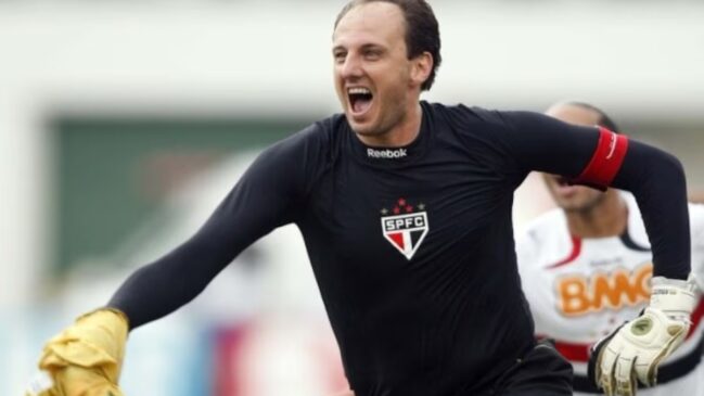 Rogério Ceni celebrando gol pelo São Paulo