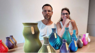 Melanie Oberpriller-Breit e Manuel Breit estão à frente da Livase, projeto que começou no porão de casa e chegou às lojas da região de Poing, na Alemanha (Foto: Reprodução/ Instagram)