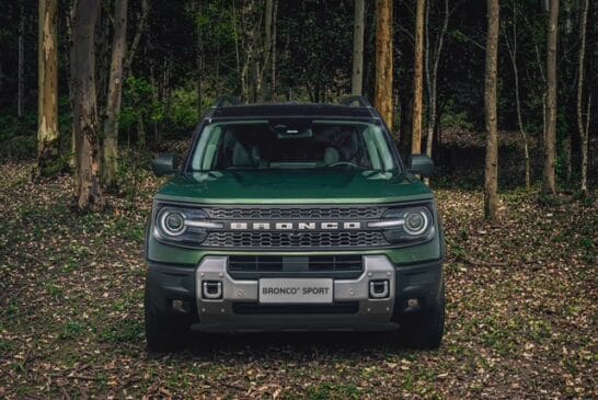 O motor 2.0 EcoBoost turbo entrega 253 cavalos de potência e 38,7 kgfm de torque, associado à transmissão automática de 8 marchas e à tração 4x4 / Divulgação