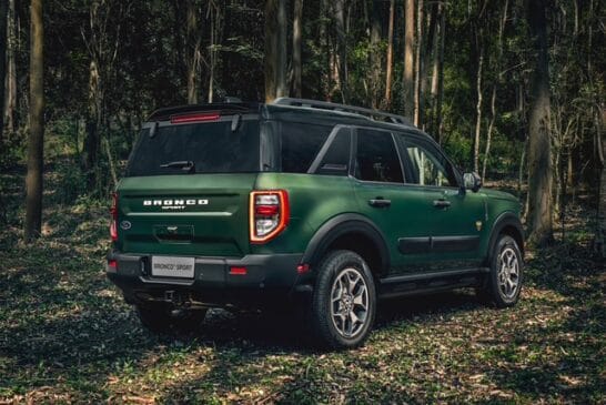 O motor 2.0 EcoBoost turbo entrega 253 cavalos de potência e 38,7 kgfm de torque, associado à transmissão automática de 8 marchas e à tração 4x4 / Divulgação
