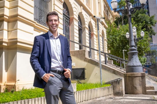 Renato Feder destaca avanço de São Paulo no Pisa 2025 e diz que estado superou países desenvolvidos em áreas avaliadas /Divulgação