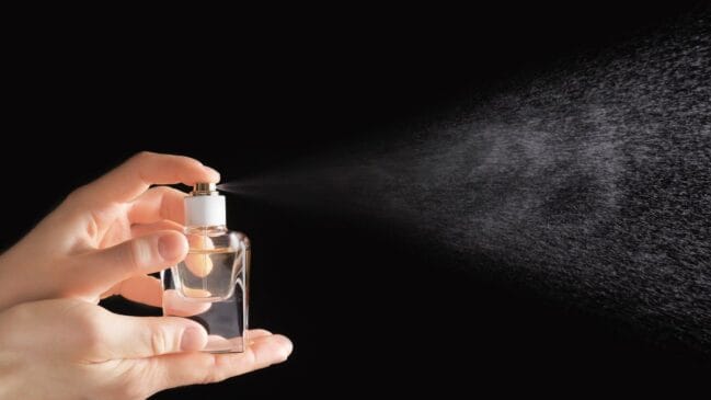 Body splash é mais acessível que perfume/ Foto: Canva Stock Photo