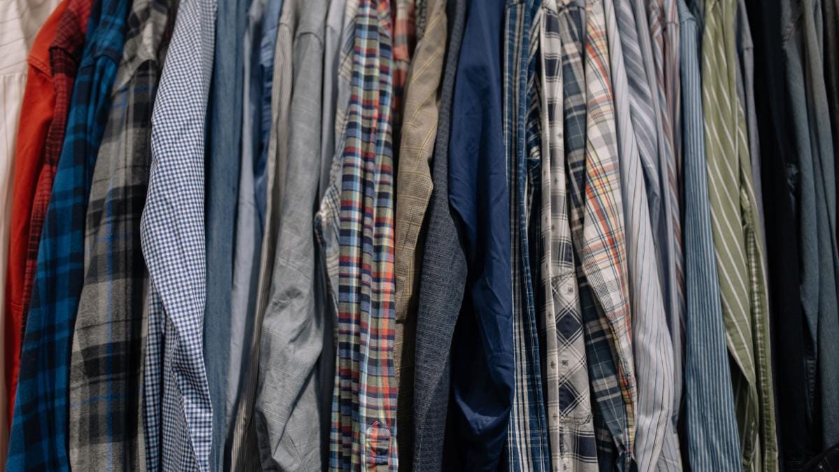 Guarda-roupa truque do carvão vegetal (Foto_ cottonbro studio_Pexels)