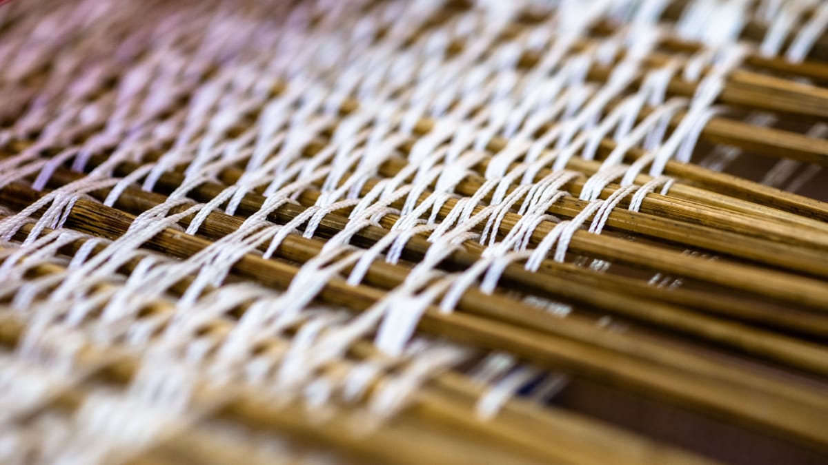 Teares antigos voltaram a funcionar após a recuperação da histórica fábrica sueca (Foto: NEOSiAM/ Pexels)