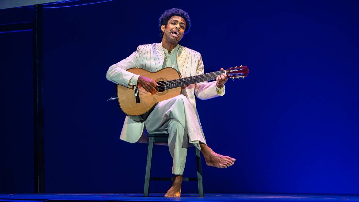 A vida e a obra de Gilberto Gil chegam aos palcos em “GIL – ANDAR COM FÉ”, superprodução inédita do teatro musical brasileiro que estreia em São Paulo. Foto: Caio Gallucci