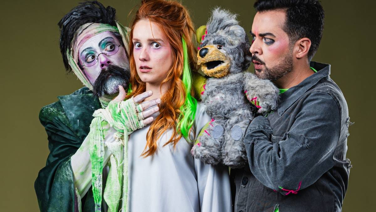Depois de passar pela mostra principal do Festival de Curitiba e conquistar público e crítica em 2024, “O Fantasma de Friedrich – Uma Pop Ópera Punk” chega pela primeira vez a São Paulo.