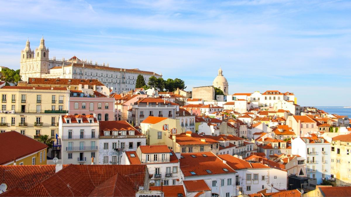 A principal causa foi o desgaste político e a tentativa de Portugal de recolonizar o território brasileiro (Foto_ Guilherme Marques_Pexels)