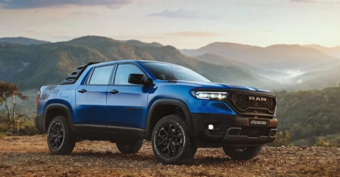 A série especial da Rampage pode ser equipada tanto com o motor 2.0 Hurricane 4 Turbo Flex quanto com o propulsor 2.2 turbodiesel, sempre com câmbio automático de 9 velocidades / Divulgação
