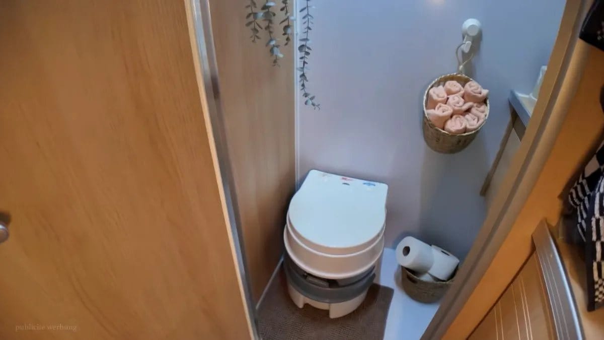 Trailer Micro 240 (Foto_ Reprodução YouTube_German Television) (1)