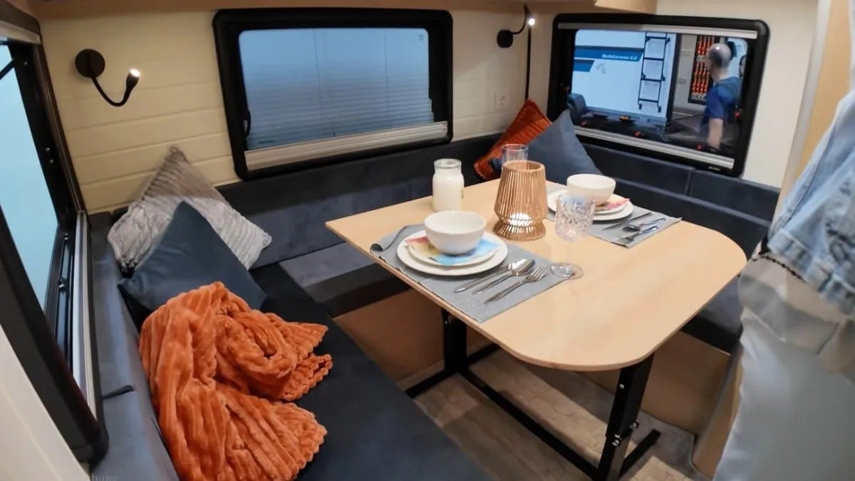 Trailer Micro 240 (Foto_ Reprodução YouTube_German Television) (3)