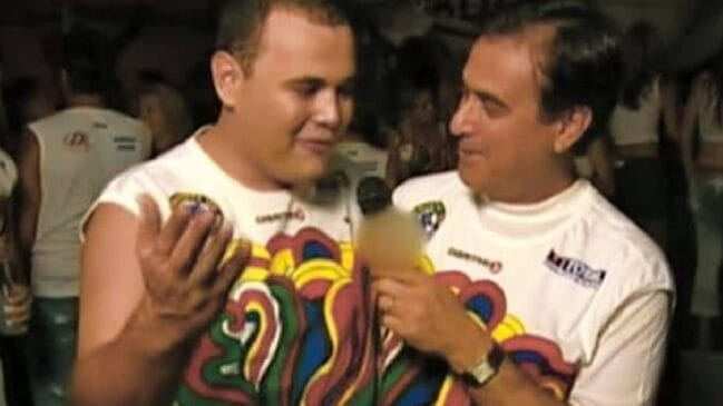 Marcelo Nascimento da Rocha, conhecido como o maior golpista do Brasil, dá entrevista ao jornalista Amaury Jr. se passando como herdeiro da Gol