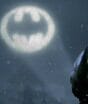 Avenida Paulista recebe a projeção do icônico Bat-Sinal para transformar São Paulo em Gotham City durante as comemorações do Batman Day 2026