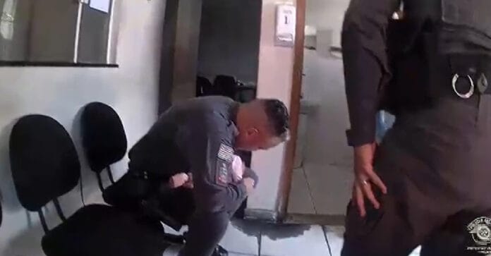 Bebê foi salva por policiais militares / Reprodução/PMSP