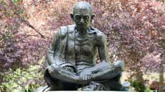 Estátua de Gandhi