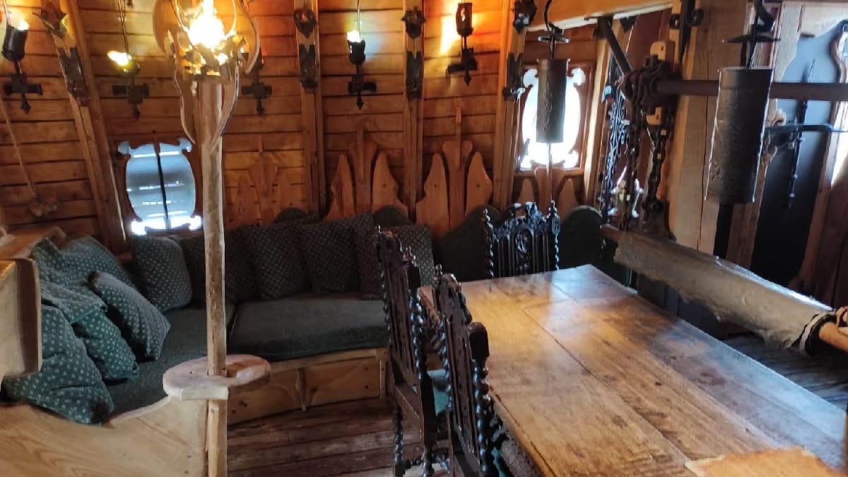 Quarto Cavalo de Tróia no La Balade Des Gnomes, na Bélgica