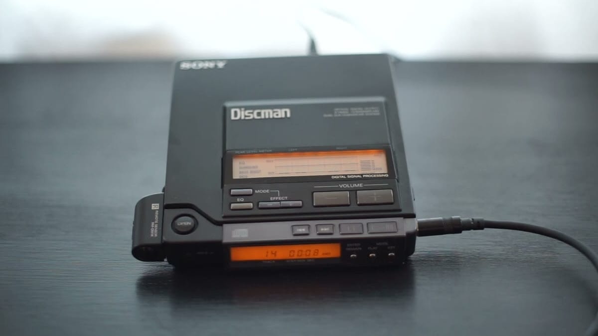 Sony D-Z555