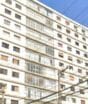 Descubra como usar o saldo parado do FGTS para quitar parcelas do financiamento imobiliário e diminuir os juros da casa própria