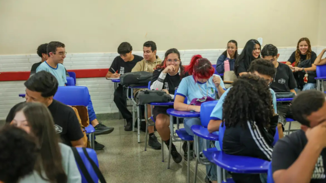 As provas do Enem 2026 serão aplicadas em dois domingos de novembro, nos dias 8 e 15, no período da tarde. Foto: Fabio Rodrigues Pozzebom/Agência Brasil