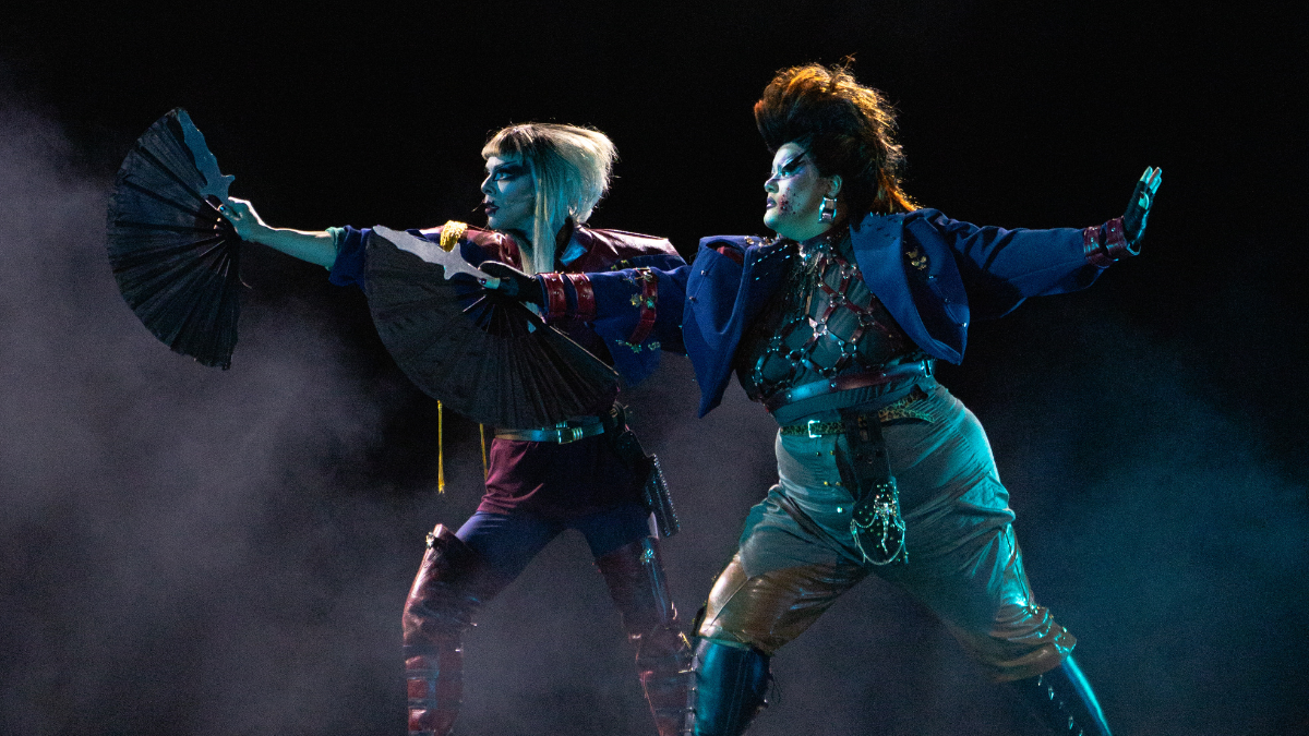 Além de Alexia, Macbeth reúne no palco Antonia Pethit, DaCota Monteiro, Ginger Moon, Lilith Prexeva, Maldita Hammer, Mercedez Vulcão, Thelores e Xaniqua Laquisha, todas integrantes do elenco da montagem anterior