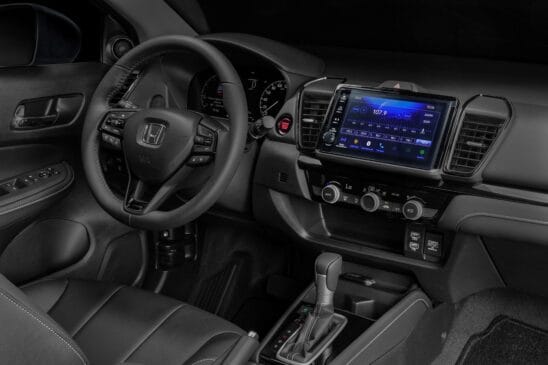 O City Touring Sport utiliza o mesmo conjunto mecânico de toda a gama do compacto, com motor 1.5 aspirado de 126 cavalos de potência e 15,8 kgfm de torque, associado ao câmbio automático tipo CVT com 7 marchas simuladas / Divulgação