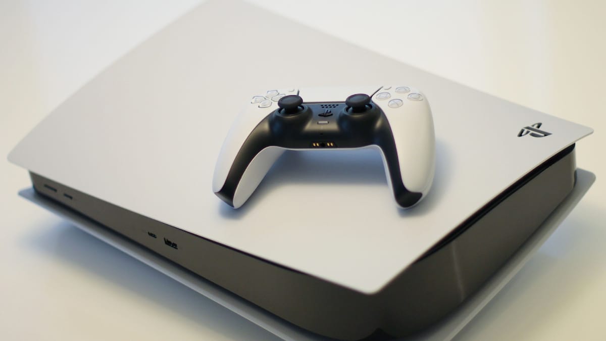 Jogos clássicos de diferentes gerações de consoles podem ganhar novas possibilidades de acesso pelo computador (Foto: Kerde Severin/ Pexels)