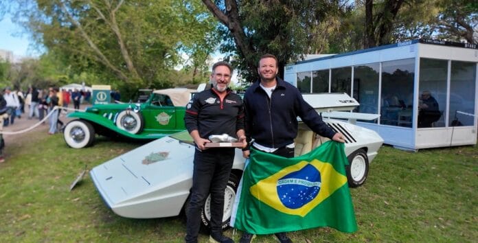 O fora de série brasileiro percorreu mais de 2,3 mil quilômetros até San Isidro / Divulgação/Parque Dream Car