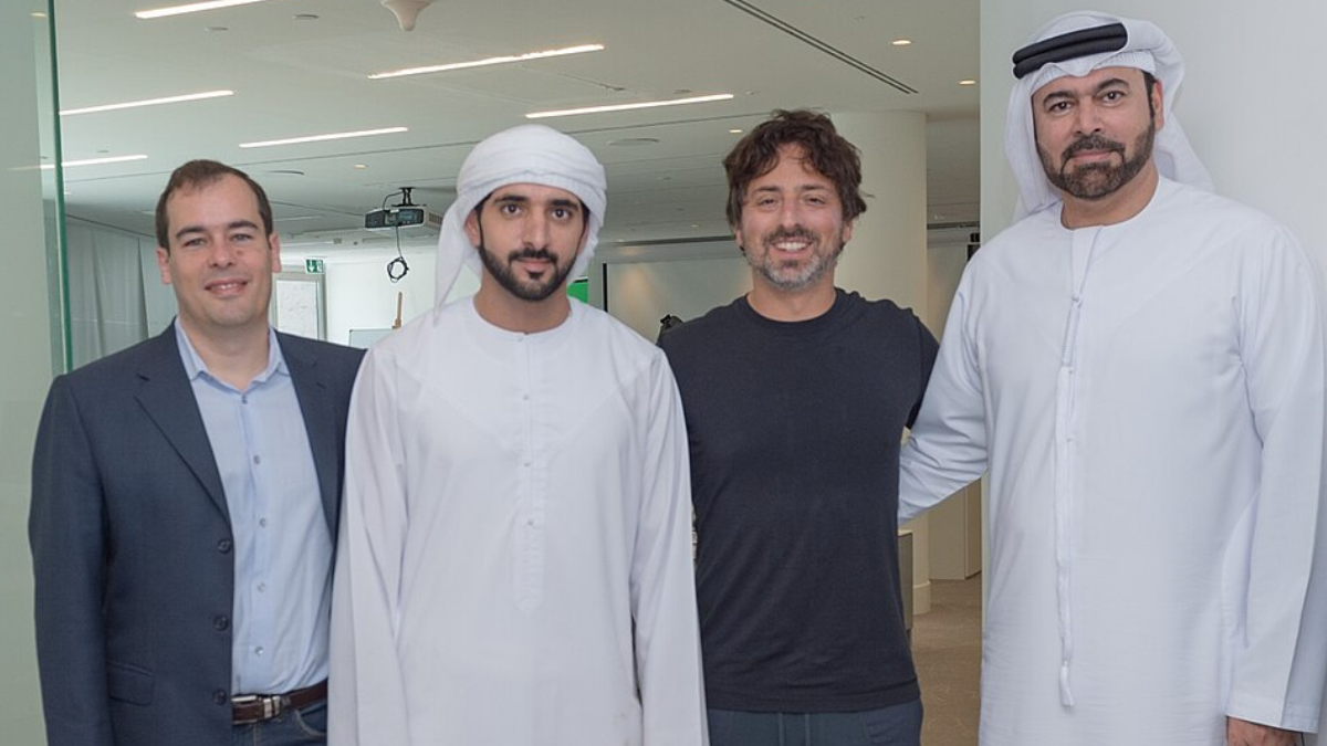 Brin possui patrimônio estimado em US$ 260 bilhões de dólares, resultando em tributação próxima de 13 bilhões (Foto: UAE Saif / Wikimedia Commons)