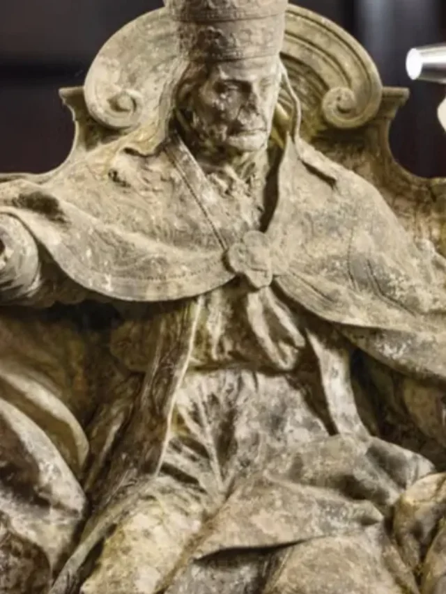 ‘Pensei que era feita de concreto’: ele pagou R$ 2 mil por uma estátua velha de mármore e descobriu que ela pode valer R$ 689 mil