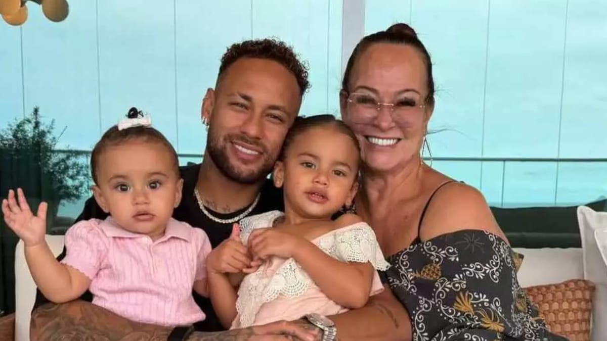 A infância de Neymar serviu de inspiração para a criação da nova linha de biscoitos colecionáveis Futi (Reprodução: @neymarjr/ Instagram)