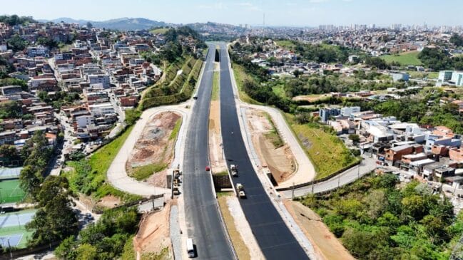 Rodoanel Norte chega a 73% de execução com 13 frentes de trabalho, 10 túneis e 43 pontes e viadutos, com entrega prevista para 2026