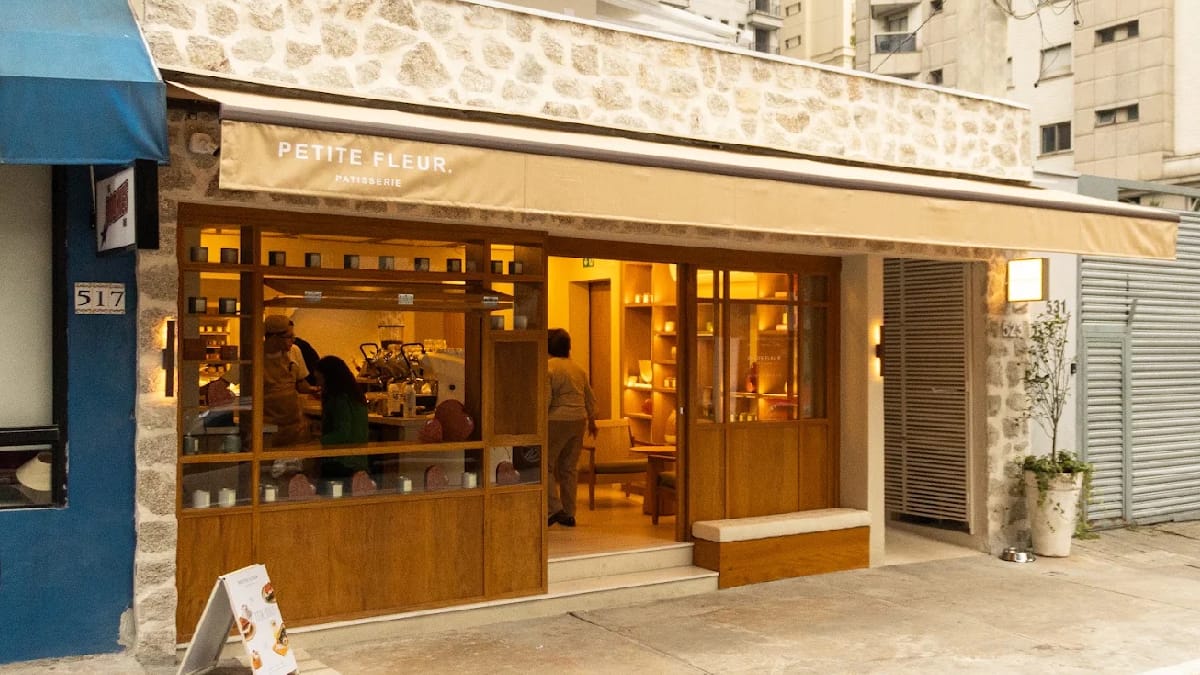 Petite Fleur Café