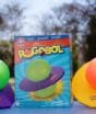 Pogobol era febre nos anos 80 e 90 e voltou: o brinquedo que fazia crianças pularem ainda existe e ganhou nova geração