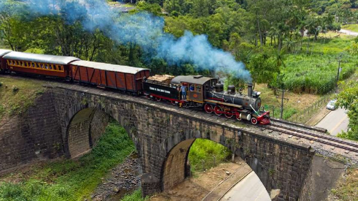 Trem do Vale Europeu