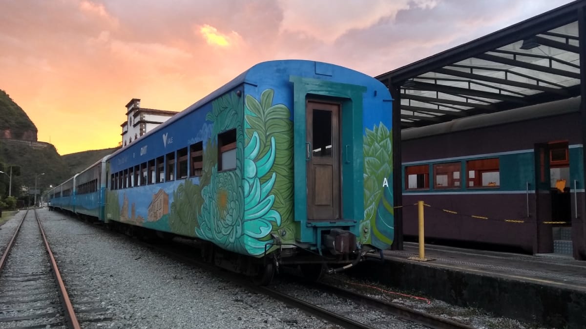 Trem em MG