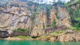 Registro da represa de Furnas em Capitólio