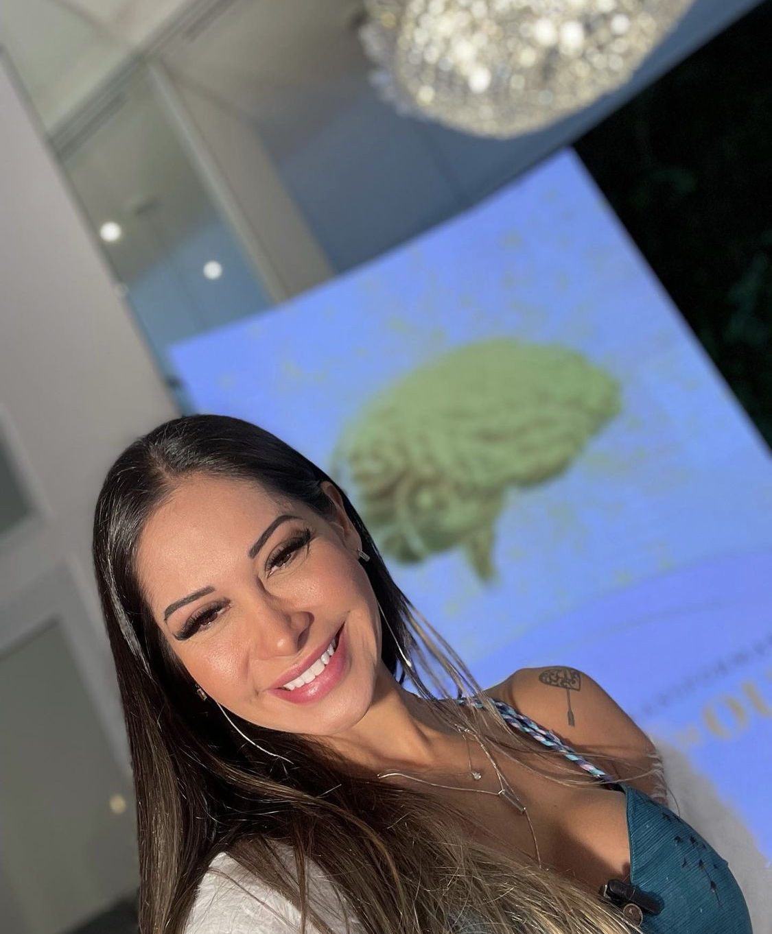 Maíra Cardi