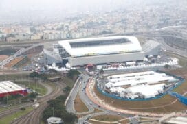 Vista aérea da Arena Corinthians, no bairro Itaquera, zona leste de São Paulo