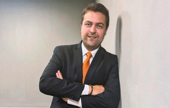 Ricardo Mellão é líder da bancada do Novo na Alesp