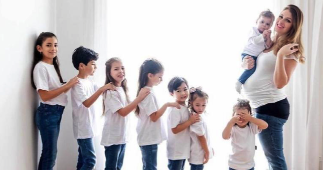 Mãe de 10 filhos ganhou notoriedade pela fertilidade em alta