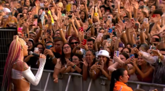 Pabllo Vittar se apresenta no Lollapalooza Brasil 2022