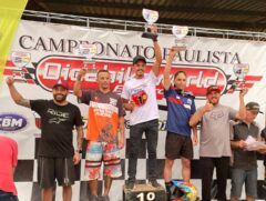 Podio do concurso de Enduro em Santana de Parnaíba