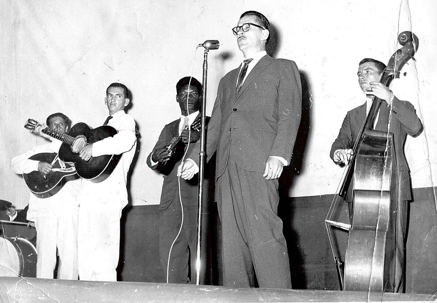 Foto do saudoso Adolpho Oscar de Almeida
