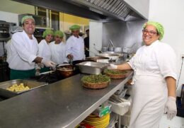 Aula de gastronomia (Ilustração)