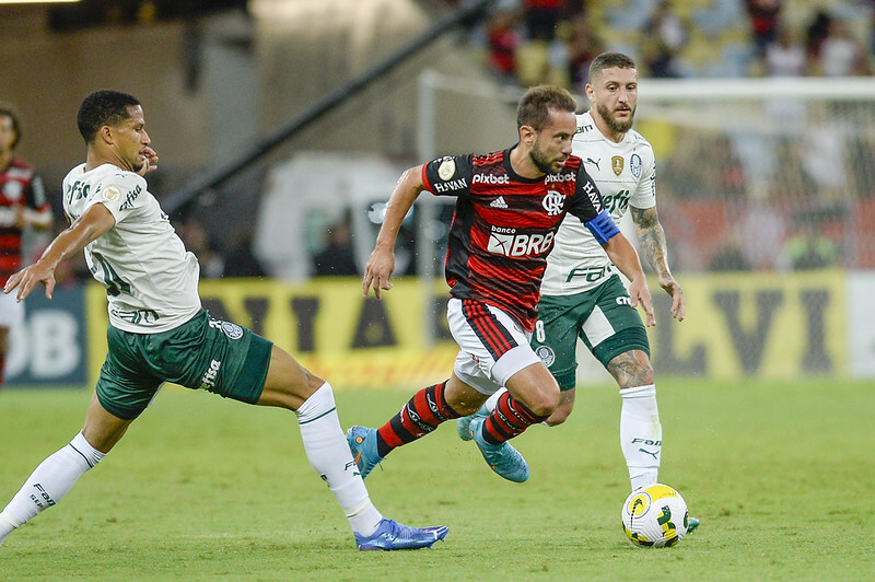 Flamengo e Palmeiras não saem do empate pelo Brasileirão