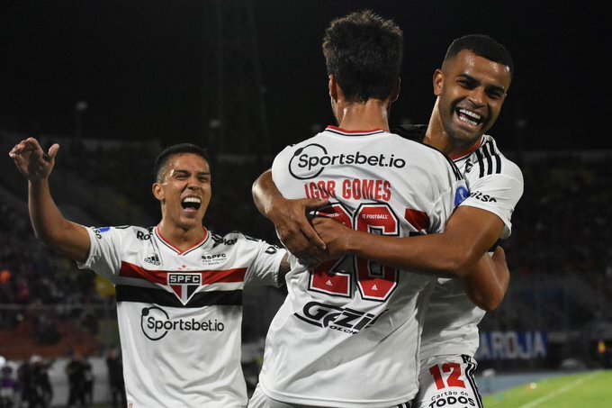 São Paulo vence na altitude pela Sulamericana