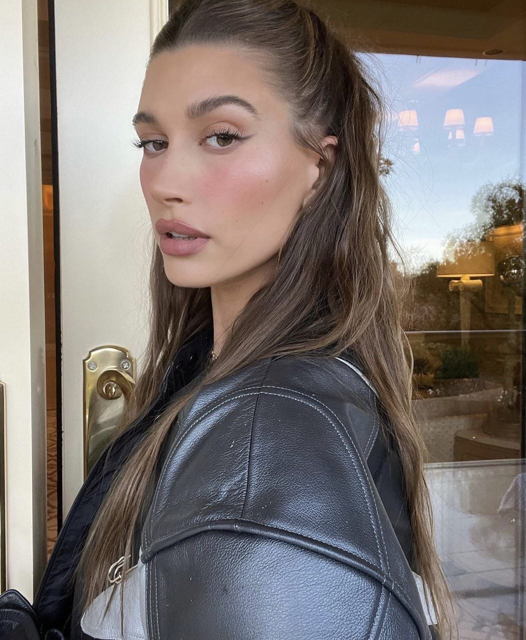Hailey Bieber