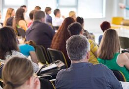 Alunos em curso de qualificação