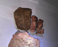 Pacote de 1kg de urânio apreendido com homens que venderiam o mineral ao PCC