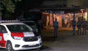 Um morador de rua foi atingido no tiroteio
